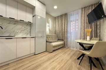 Фото №2: 1-комнатная квартира 43 м² - Краснодар, мкр. 4-й квартал, ул. имени Героя Николая Шевелёва, 3