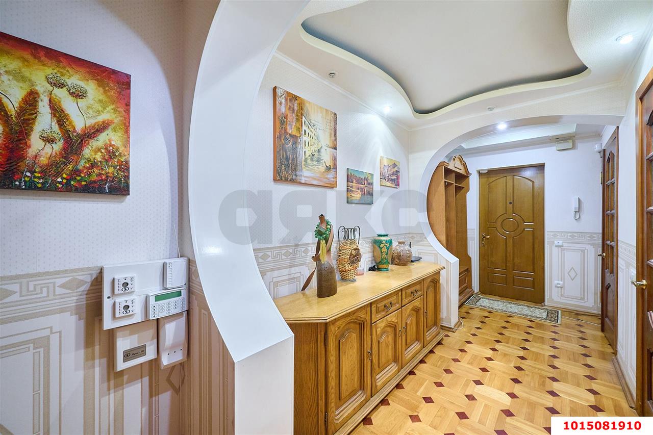 Фото №16: 3-комнатная квартира 76 м² - Краснодар, Западный внутригородской округ, мкр. Юбилейный, ул. Рождественская набережная, 21