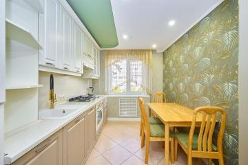 Фото №2: 3-комнатная квартира 76 м² - Краснодар, мкр. Юбилейный, ул. Рождественская набережная, 21