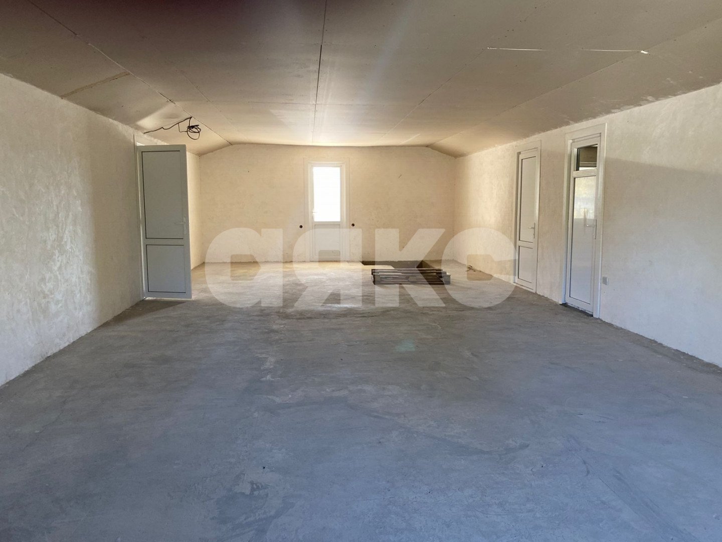 Фото №7: Дом 215 м² + 10 сот. - Отрадная, ул. Горького, 24