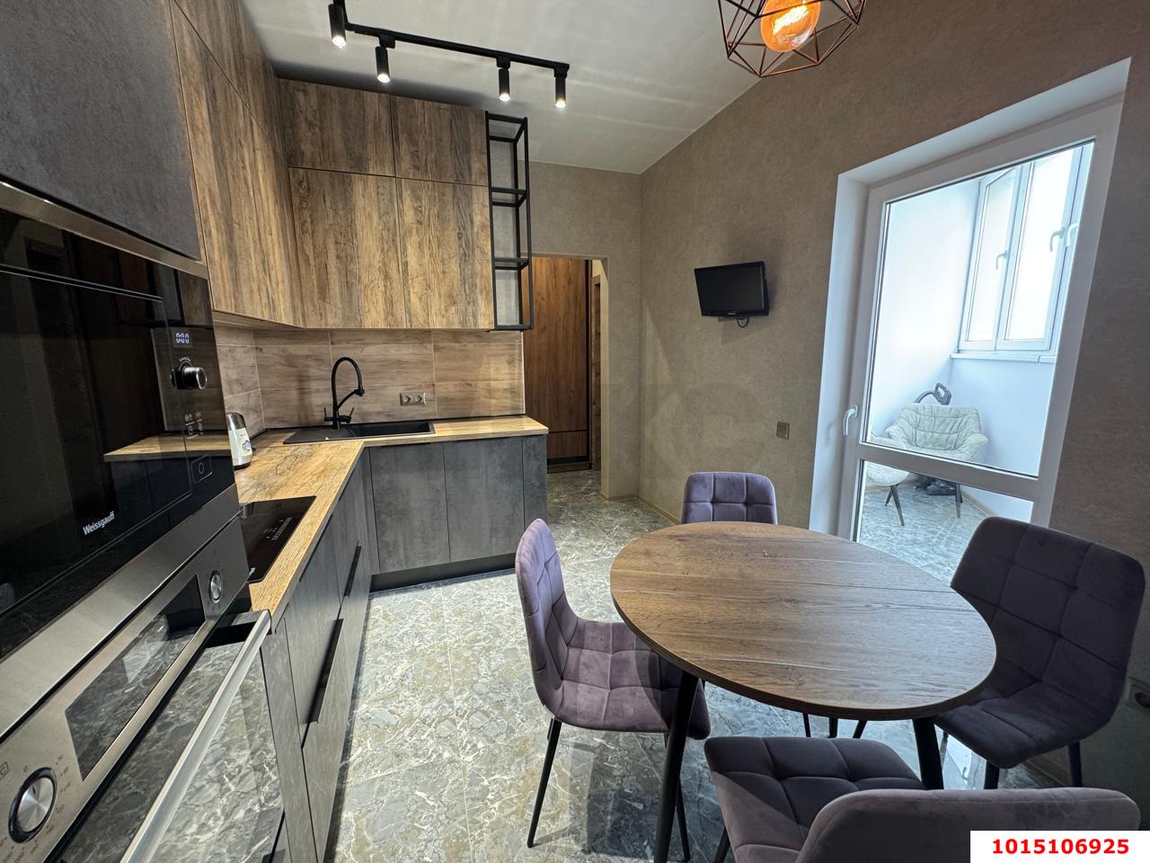 Фото №2: 1-комнатная квартира 42 м² - Краснодар, жилой комплекс Фонтаны, ул. Воронежская, 47Д