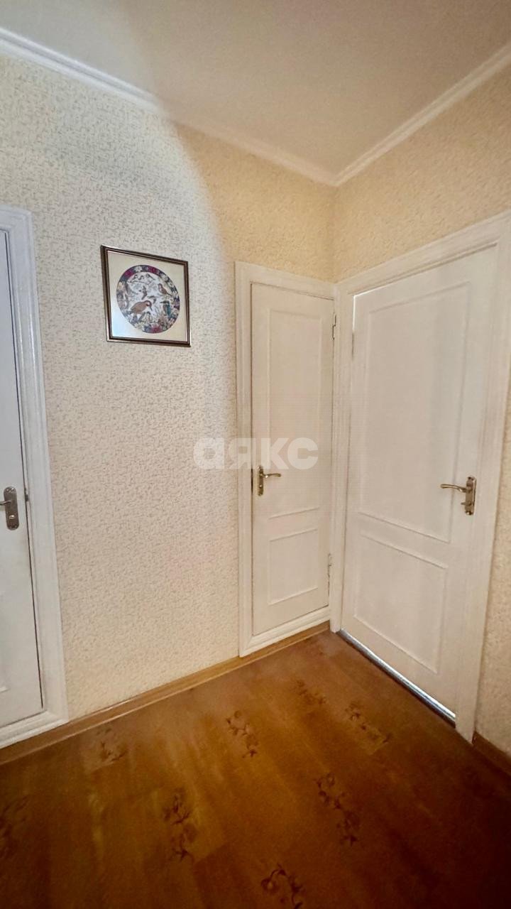Фото №16: 3-комнатная квартира 65 м² - Симферополь, Центральный, ул. 60 лет Октября, 13/64
