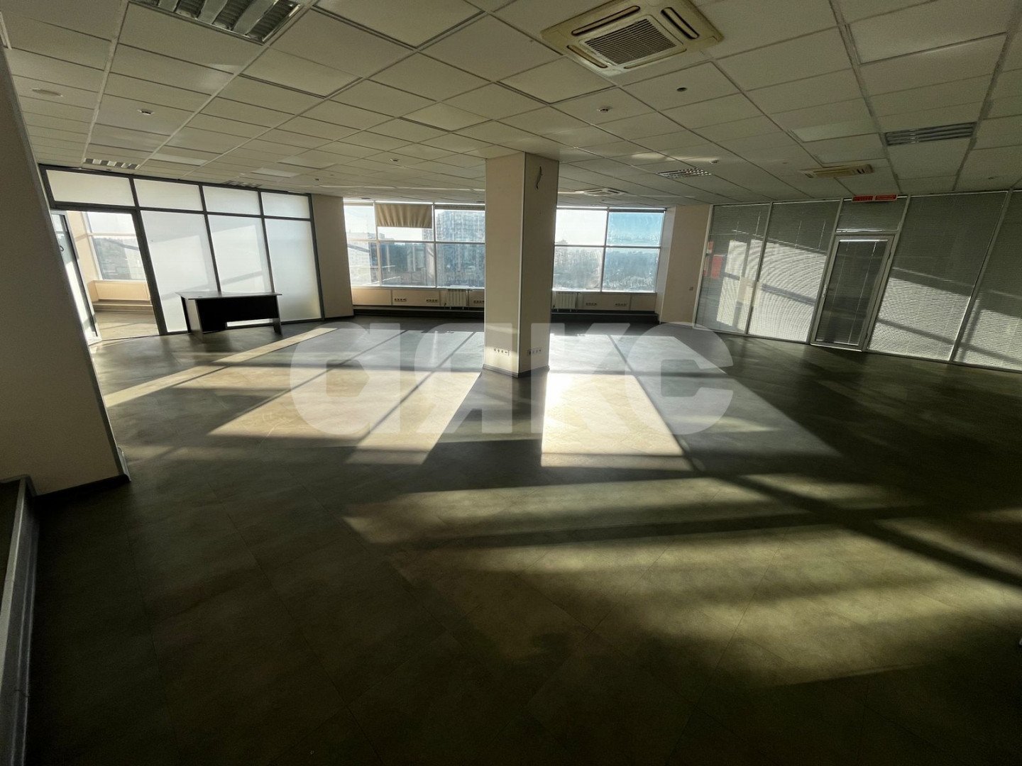 Фото №3: Коммерция 167 м² - Ростов-на-Дону, Новое Поселение, пер. Доломановский, 70Д