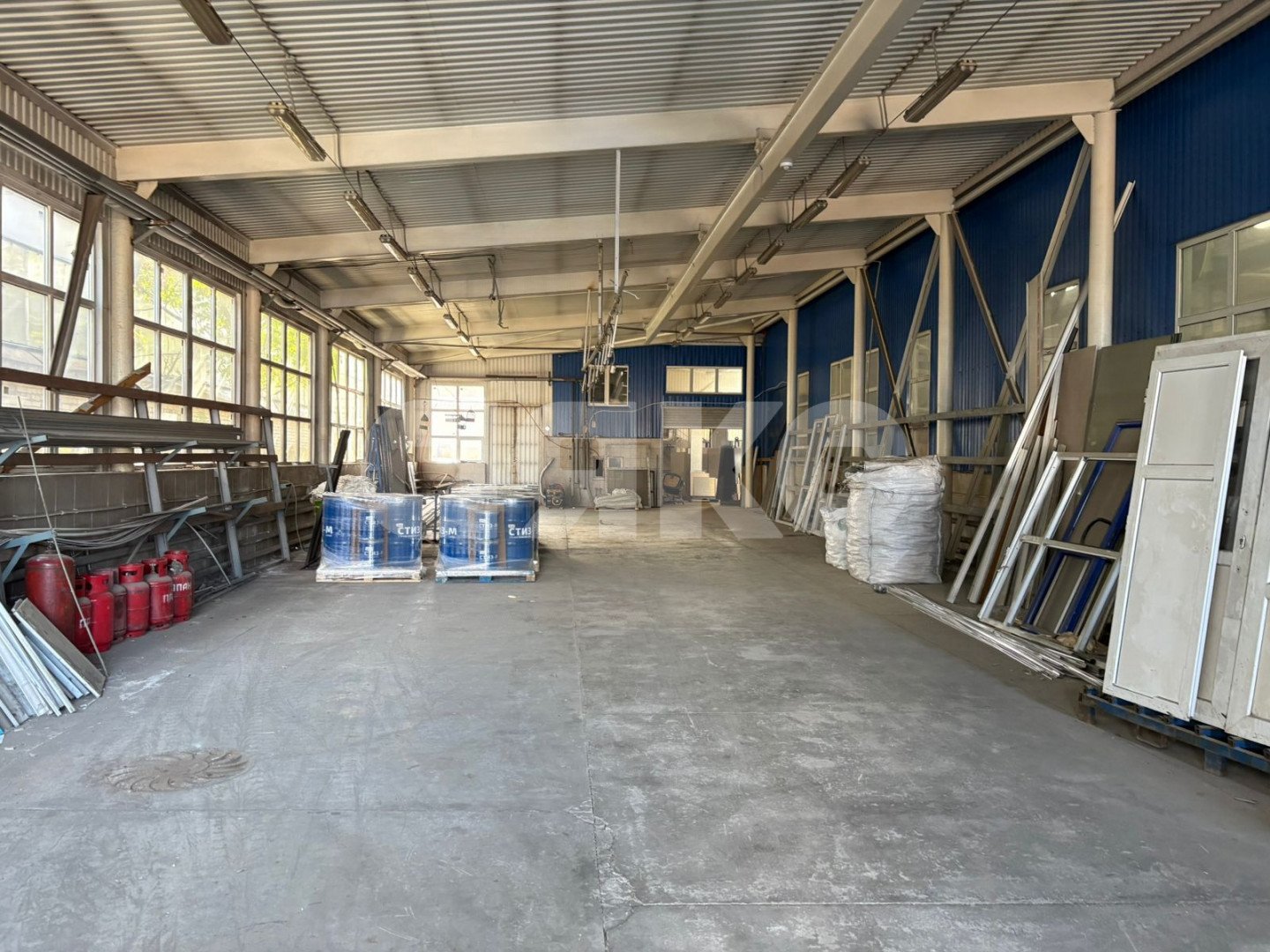 Фото №3: Коммерция 1250 м² - Ростов-на-Дону, Первомайский, ул. Механизаторов, 8