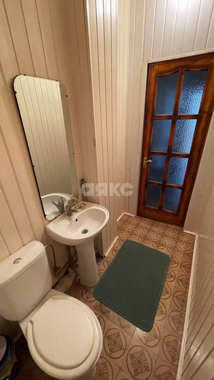 Фото №24: Дом 660 м² + 18 сот. - Луганск, квартал Видный, ул. Академика Вернадского, 15