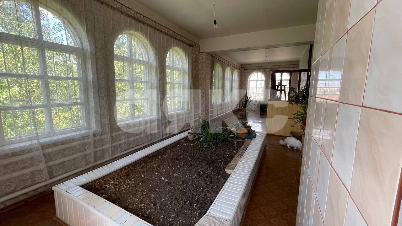 Фото №11: Дом 660 м² + 18 сот. - Луганск, квартал Видный, ул. Академика Вернадского, 15