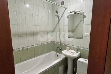 Фото №4: Студия 32 м² - Луганск, р. Ленинский, ул. Советская, 88