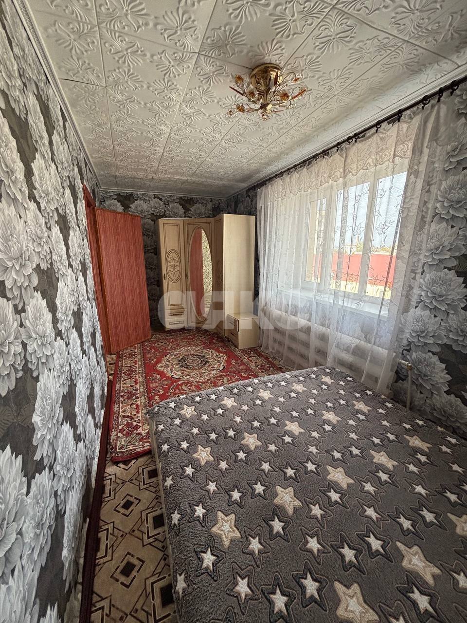 Фото №2: 2-комнатная квартира 44 м² - Краснодон, ул. площадь Ленина, 1