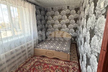 Фото №1: 2-комнатная квартира 44 м² - Краснодон, ул. площадь Ленина, 1