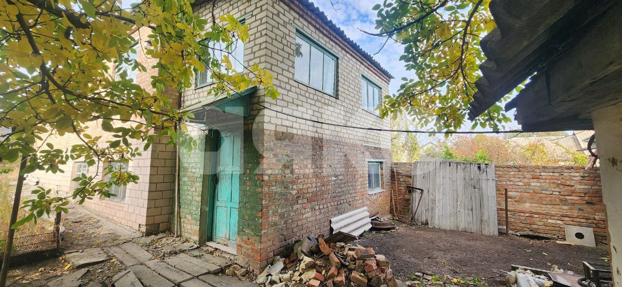 Фото №1: Дом 82 м² + 6.4 сот. - Луганск, Жовтневый, ул. Суворова