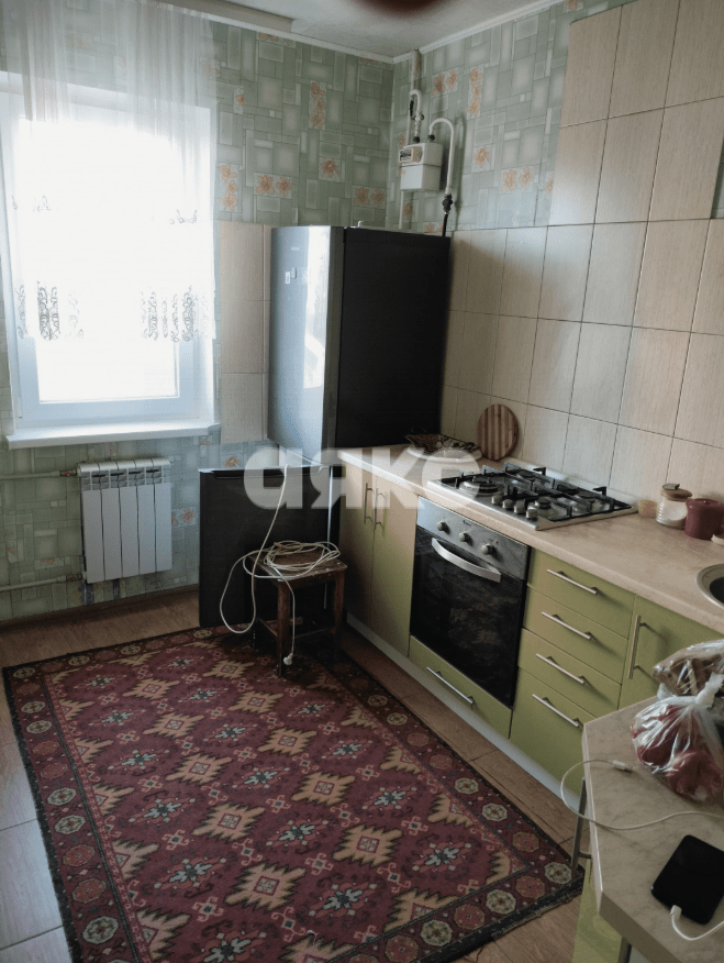 Фото №1: 4-комнатная квартира 81 м² - Луганск, Степной квартал, 7