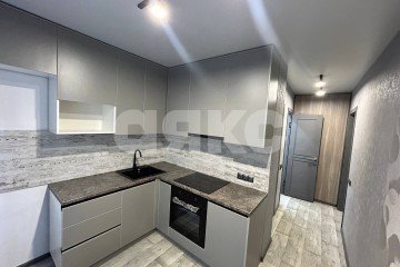 Фото №1: 2-комнатная квартира 54 м² - Луганск, мкр. квартал Якира, 1