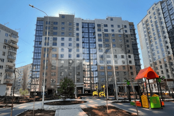 Фото №2: 1-комнатная квартира 38 м² - Мариуполь, р. Жовтневый, пр-кт Металлургов, 77А