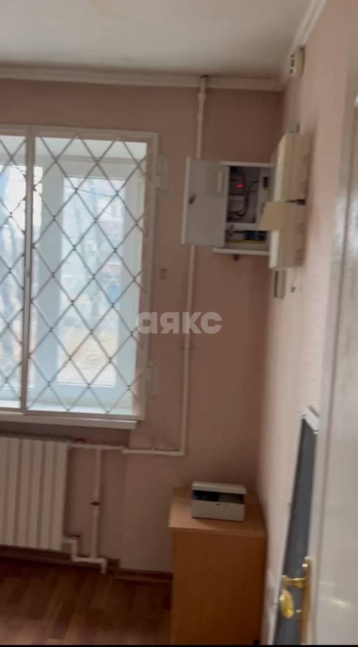 Фото №5: Коммерция 43 м² - Донецк, р. Калининский, б-р Шевченко, 85