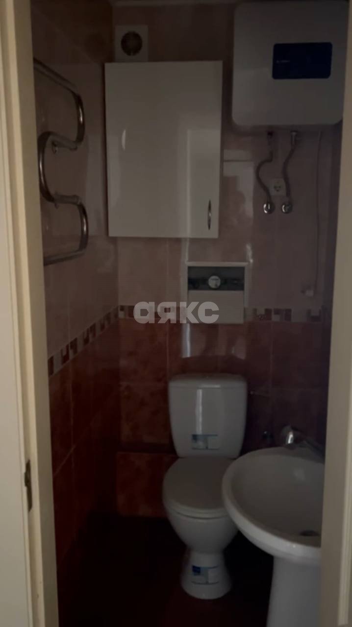 Фото №7: Коммерция 43 м² - Донецк, р. Калининский, б-р Шевченко, 85