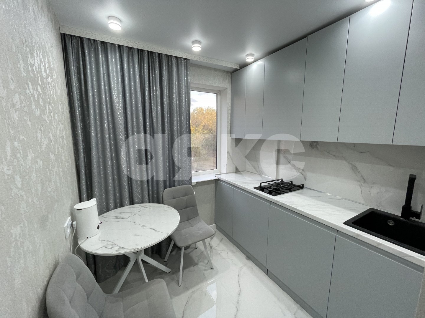 Фото №2: 1-комнатная квартира 30 м² - Луганск, квартал Гагарина, 18