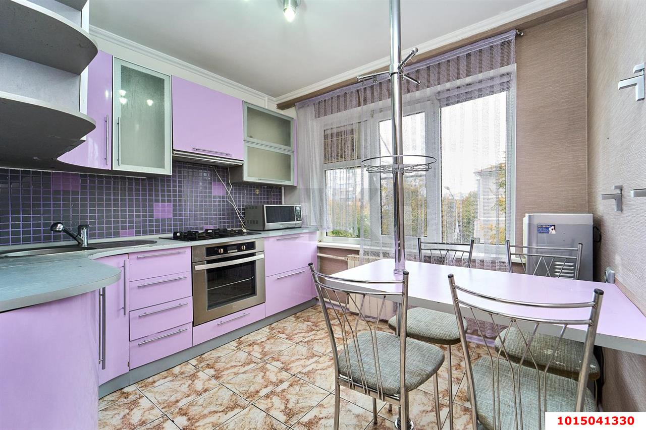 Фото №1: 2-комнатная квартира 46 м² - Краснодар, Гидростроителей, ул. Гидростроителей, 37