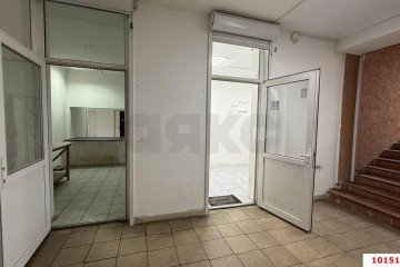 Фото №5: Торговое помещение 222 м² - Краснодар, мкр. Восточно-Кругликовский, ул. Героев-Разведчиков, 23/1