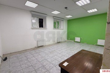 Фото №4: Торговое помещение 222 м² - Краснодар, мкр. Восточно-Кругликовский, ул. Героев-Разведчиков, 23/1