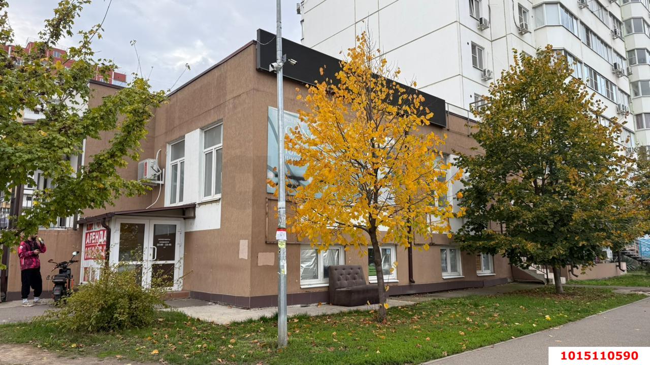 Фото №1: Торговое помещение 222 м² - Краснодар, Восточно-Кругликовский, ул. Героев-Разведчиков, 23/1