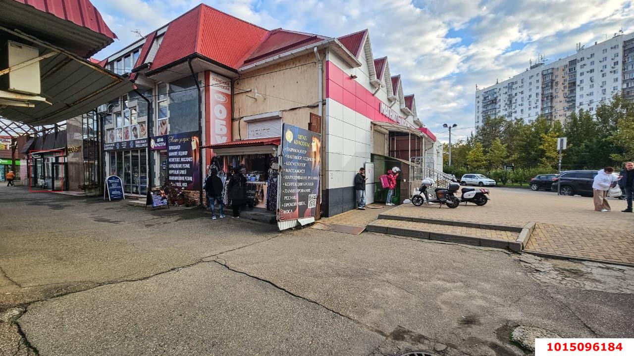 Фото №6: Торговое помещение 9 м² - Краснодар, Юбилейный, пр-кт Чекистов, 17