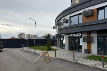 Фото №5: Торговое помещение 22 м² - Краснодар, мкр. Музыкальный, ул. Российская, 257/7