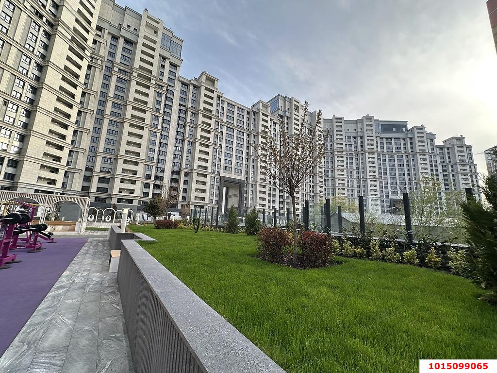 Фото №1: 2-комнатная квартира 62 м² - Краснодар, Школьный, ул. Школьная, 1