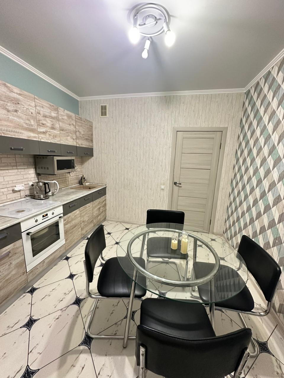 Фото №2: 1-комнатная квартира 47 м² - Краснодар, Карасунский внутригородской округ, мкр. Хлопчато-бумажный Комбинат, ул. Уральская, 75/4