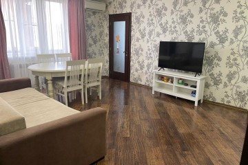 Фото №1: 3-комнатная квартира 73 м² - Краснодар, ж/м Пашковский, ул. Фадеева, 29