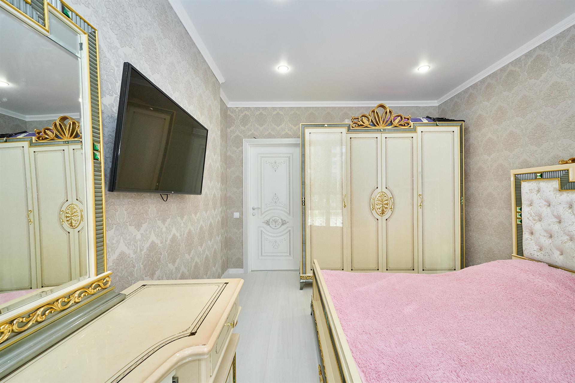 Фото №11: 2-комнатная квартира 87 м² - Краснодар, Прикубанский внутригородской округ, мкр. Любимово, 2/1