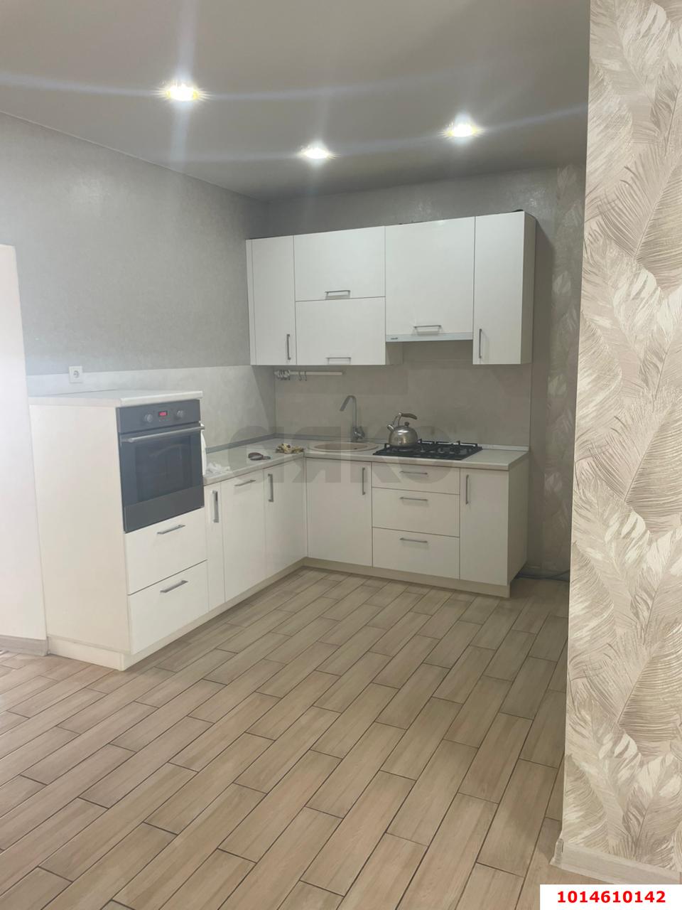 Фото №1: Дом 136 м² + 8.76 сот. - Кореновск, 2-й квартал, ул. Ленина, 16