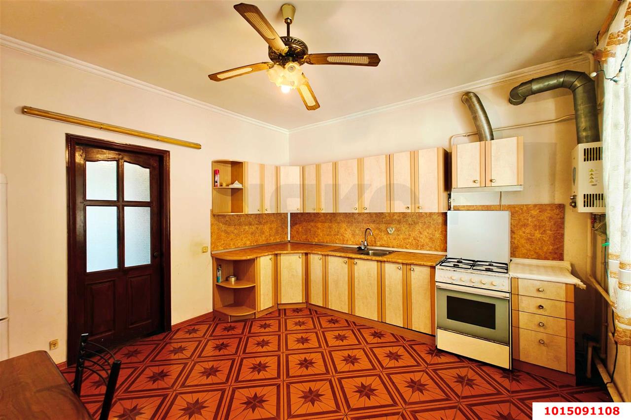 Фото №9: Дом 200 м² + 10 сот. - Краснодар, Карасунский внутригородской округ, ж/м Пашковский, ул. Мира, 53