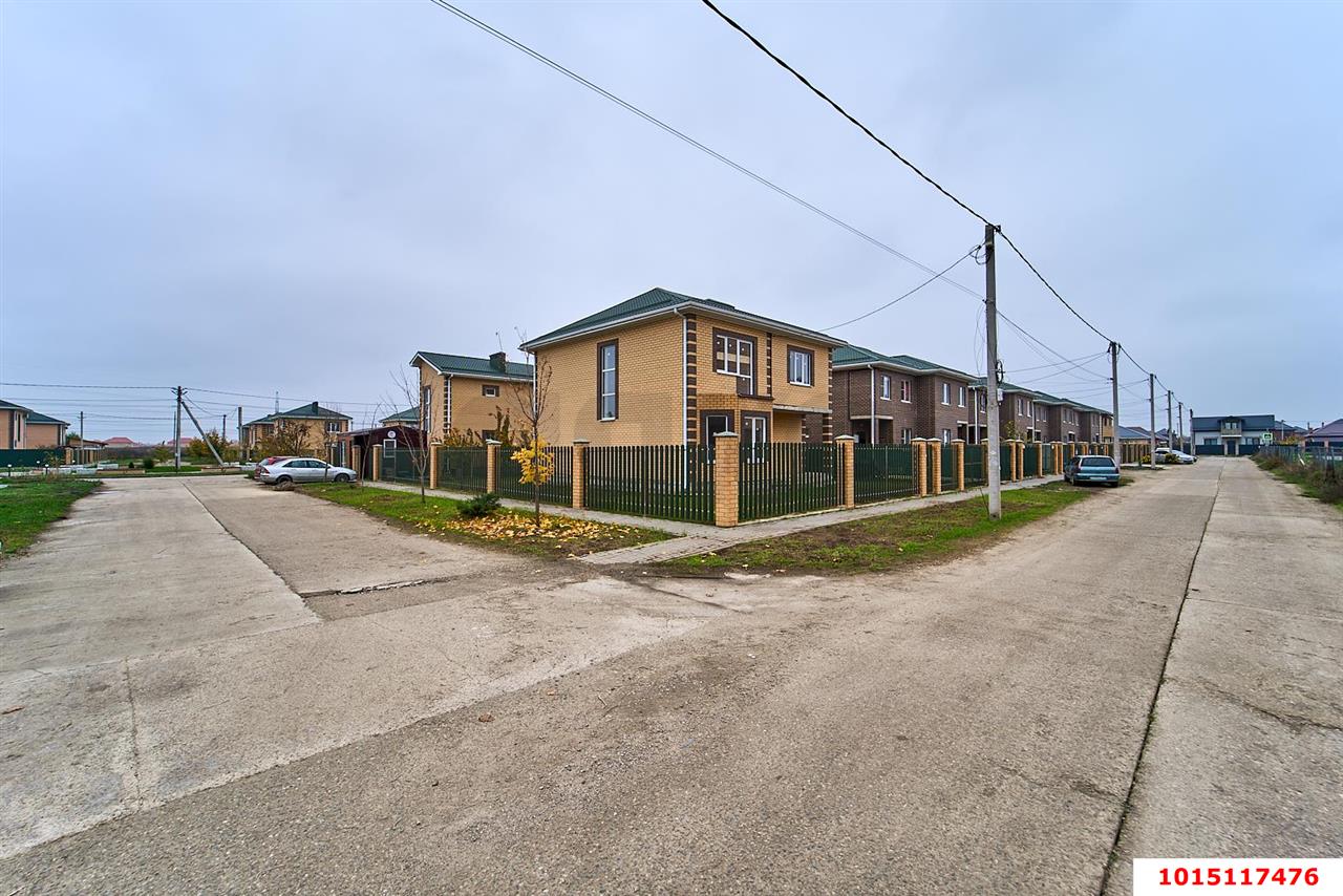 Фото №1: Дом 175 м² + 4.8 сот. - Южный, коттеджный  Знатный Двор, ул. Атаманская, 29