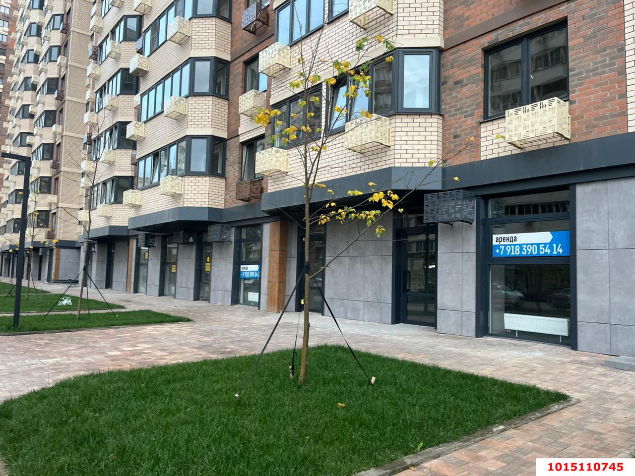 Фото №2: Торговое помещение 52 м² - Краснодар, ЖК Лучший, ул. Ростовское шоссе, 30/6к3