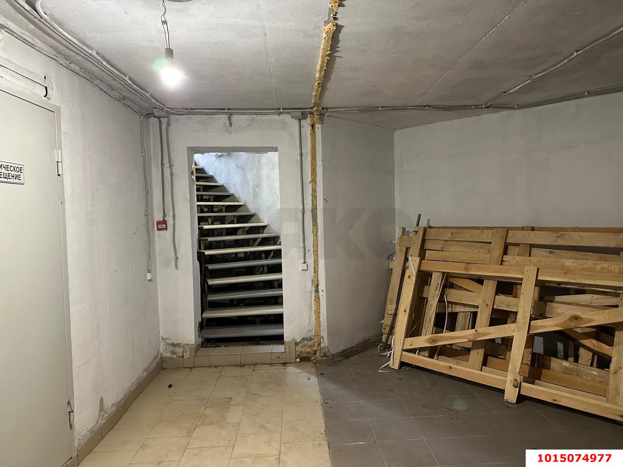 Фото №8: Торговое помещение 35 м² - Краснодар, Центральный, ул. Главная городская площадь