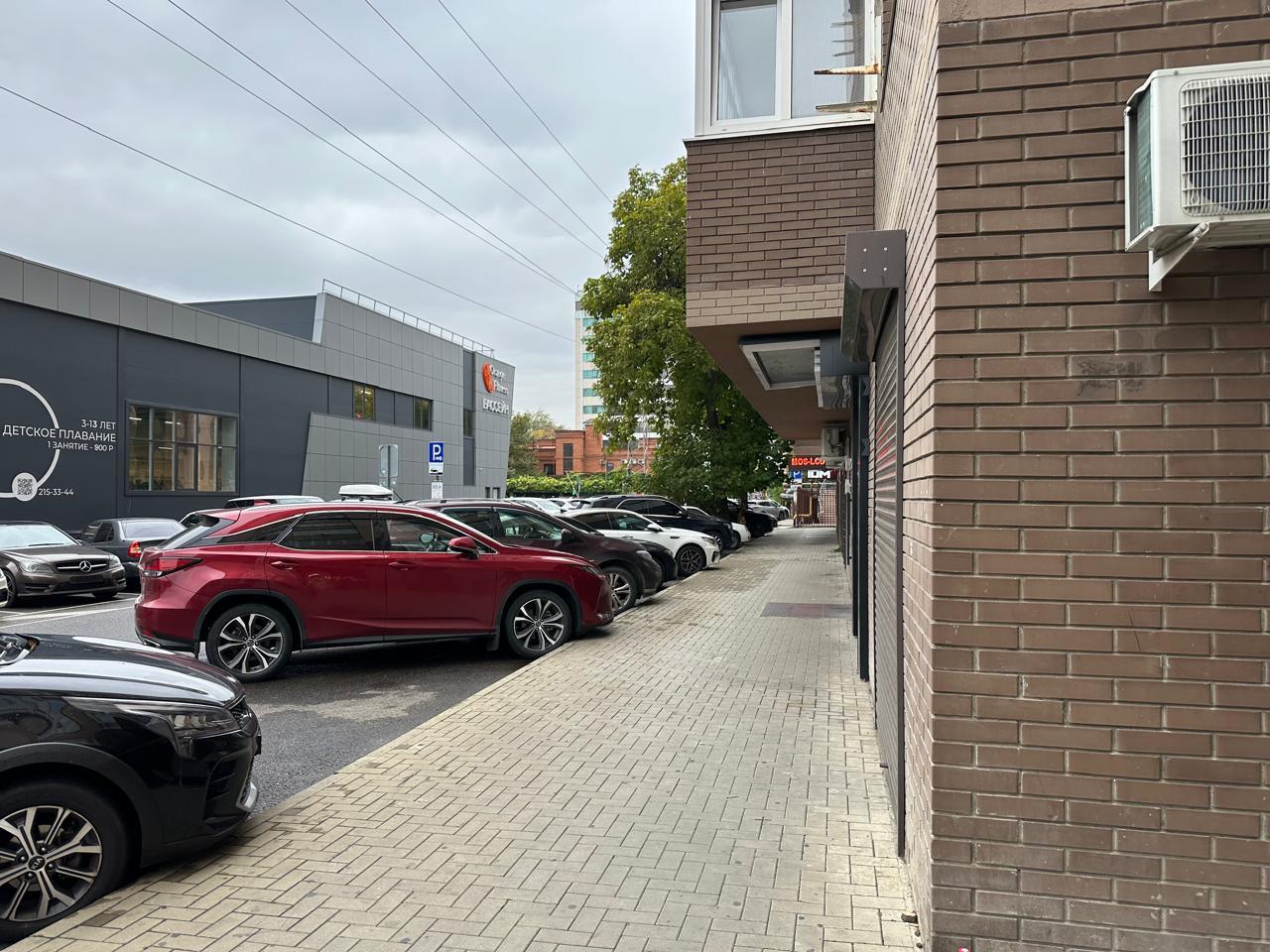 Фото №4: Коммерция 34 м² - Краснодар, жилой комплекс Южане, Карасунский внутригородской округ, Хлопчато-бумажный Комбинат, Прикубанский внутригородской округ, жилой комплекс Лиговский, Центральный внутригородской округ, Центральный, мкр. Микрохирургии глаза, ул. Главная городская площадь