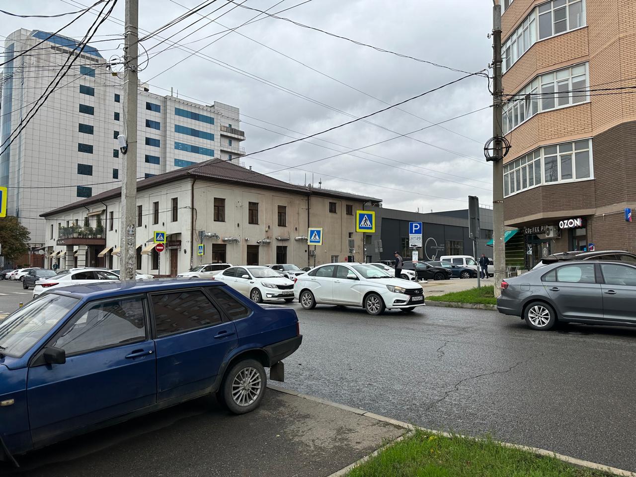 Фото №18: Коммерция 34 м² - Краснодар, жилой комплекс Южане, Карасунский внутригородской округ, Хлопчато-бумажный Комбинат, Прикубанский внутригородской округ, жилой комплекс Лиговский, Центральный внутригородской округ, Центральный, мкр. Микрохирургии глаза, ул. Главная городская площадь