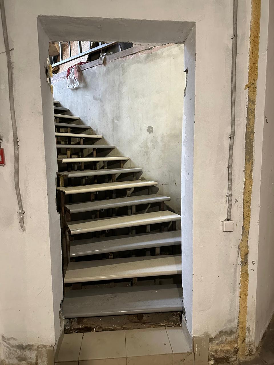 Фото №7: Коммерция 34 м² - Краснодар, жилой комплекс Южане, Карасунский внутригородской округ, Хлопчато-бумажный Комбинат, Прикубанский внутригородской округ, жилой комплекс Лиговский, Центральный внутригородской округ, Центральный, мкр. Микрохирургии глаза, ул. Главная городская площадь