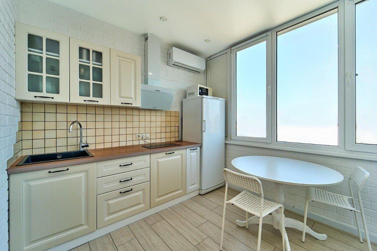 Фото №1: 1-комнатная квартира 45 м² - Краснодар, Прикубанский внутригородской округ, мкр. ЖК Бауинвест, ул. Героев-Разведчиков, 11/4