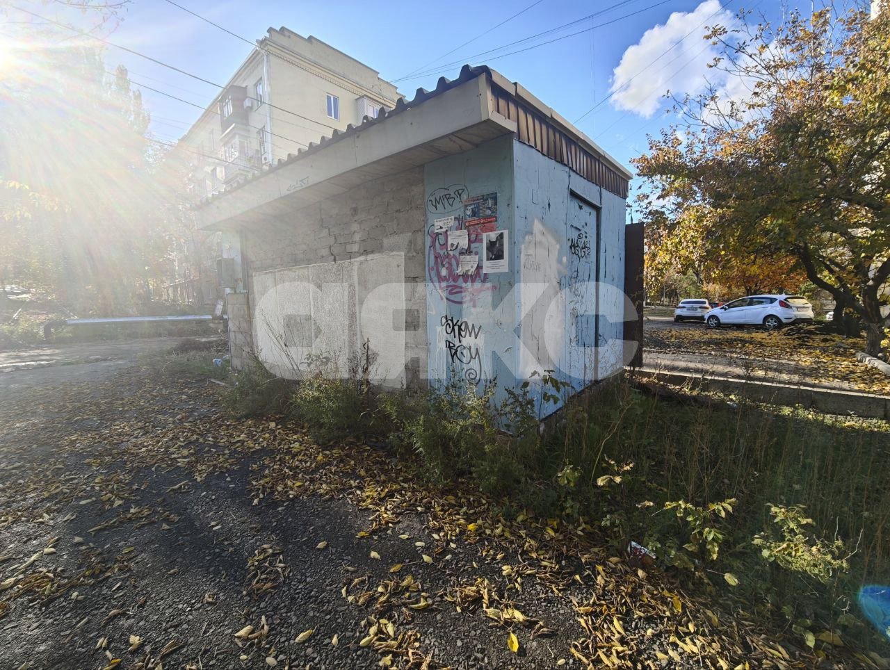 Фото №3: Коммерция 12 м² - Мариуполь, Жовтневый, пр-кт Металлургов, 73