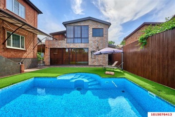 Фото №1: Дом 379 м² - Краснодар, мкр. Фестивальный, пр-д Брюсова, 87