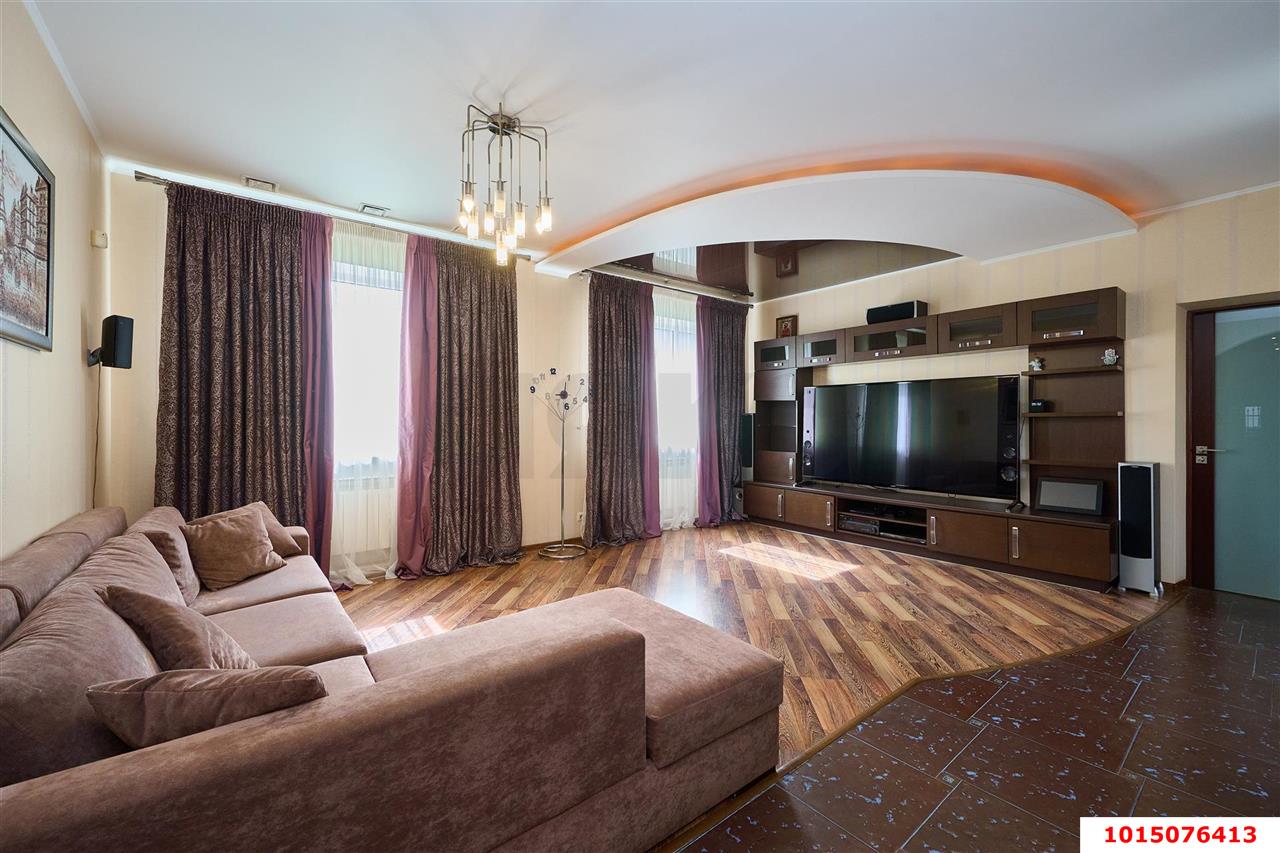 Фото №15: Дом 379 м² + 7.09 сот. - Краснодар, Западный внутригородской округ, мкр. Фестивальный, пр-д Брюсова, 87