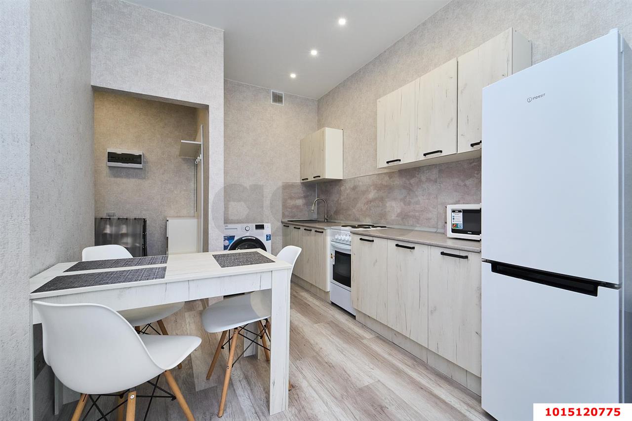 Фото №2: 1-комнатная квартира 28 м² - Краснодар, жилой комплекс Фонтаны, ул. Воронежская, 47/14