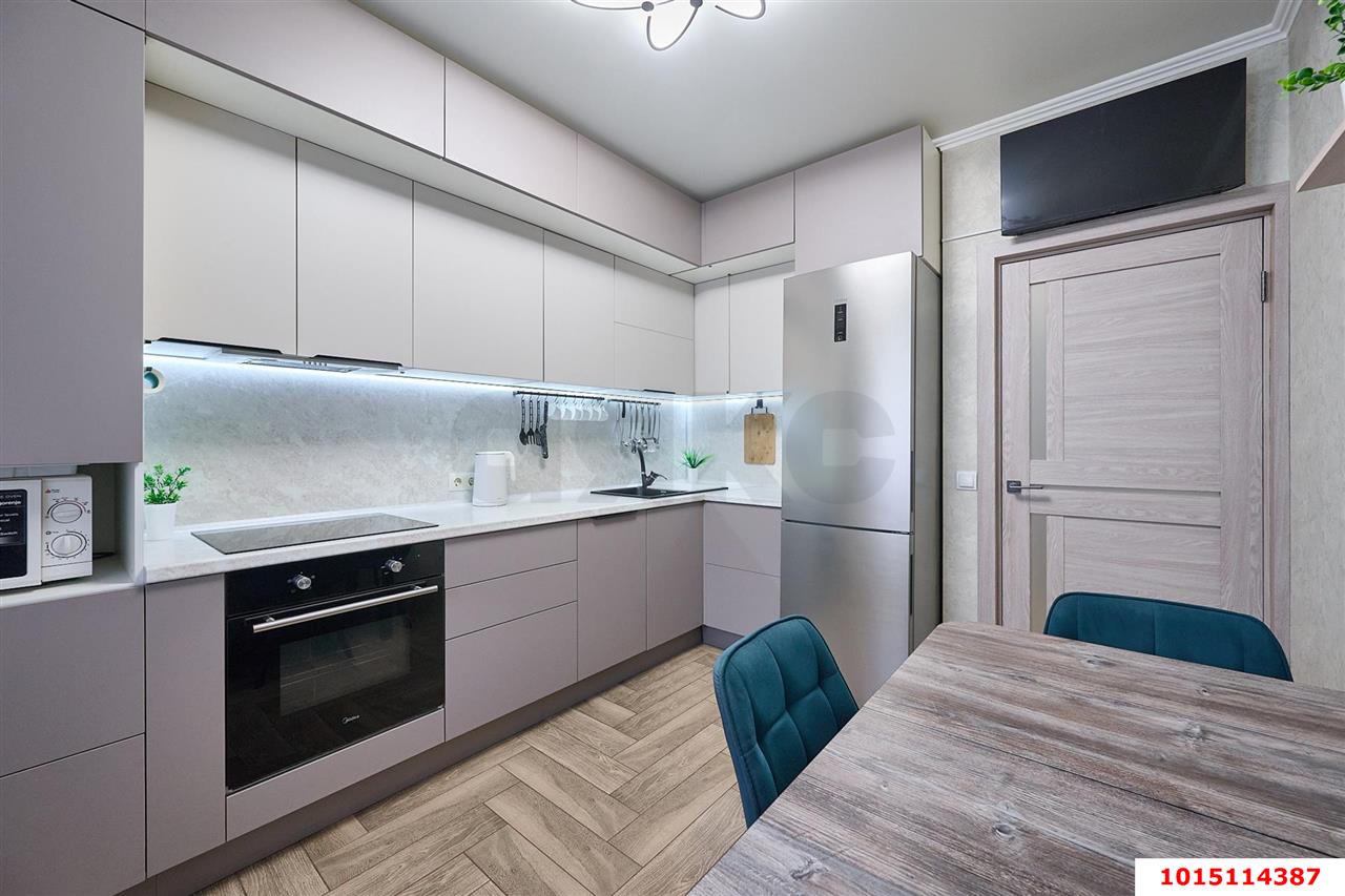 Фото №3: 2-комнатная квартира 64 м² - Краснодар, Светлоград, ул. Красных Партизан, 1/4к7