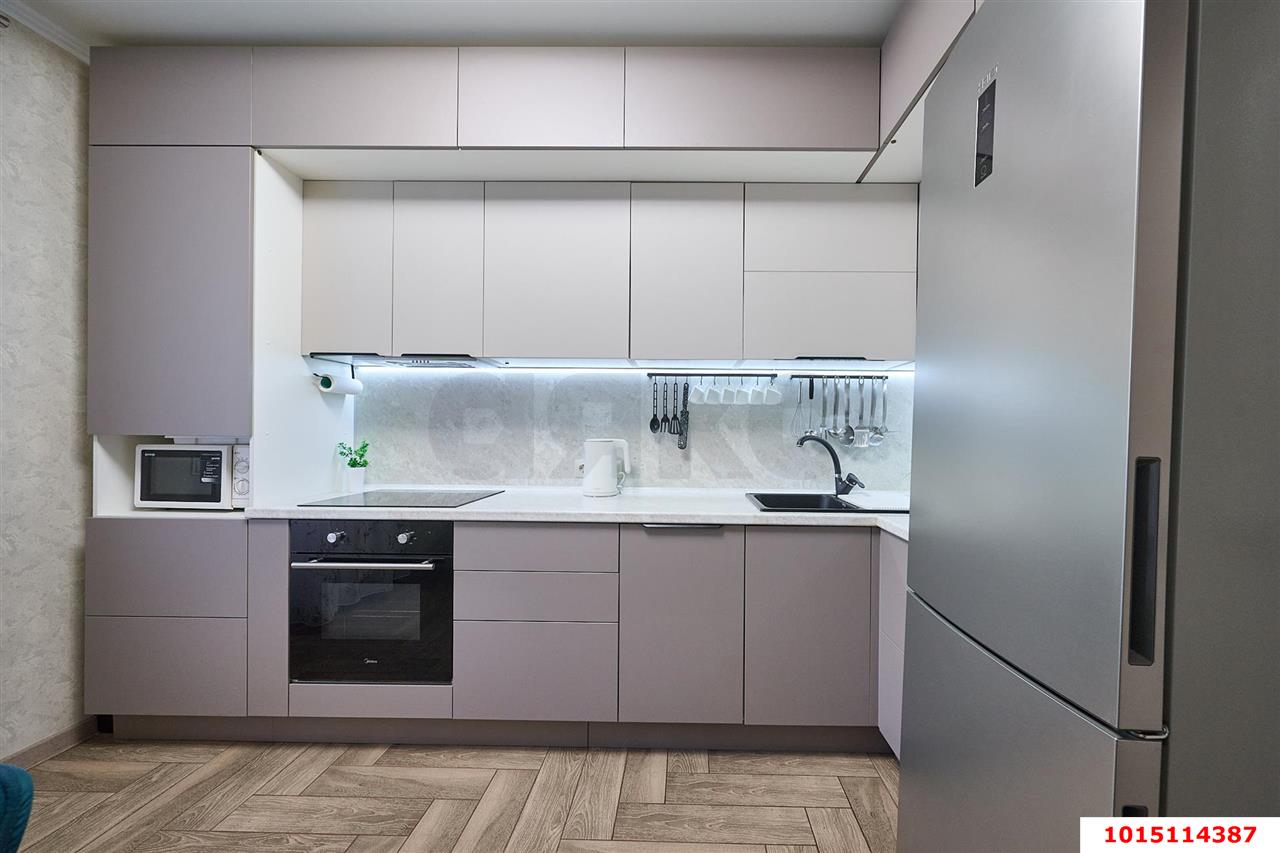 Фото №1: 2-комнатная квартира 64 м² - Краснодар, Светлоград, ул. Красных Партизан, 1/4к7