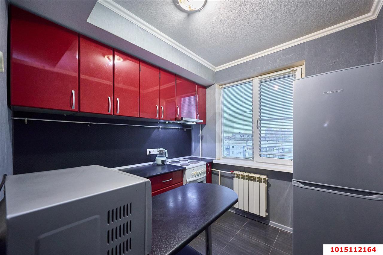 Фото №1: 1-комнатная квартира 33 м² - Краснодар, Юбилейный, ул. 70-летия Октября, 16/2