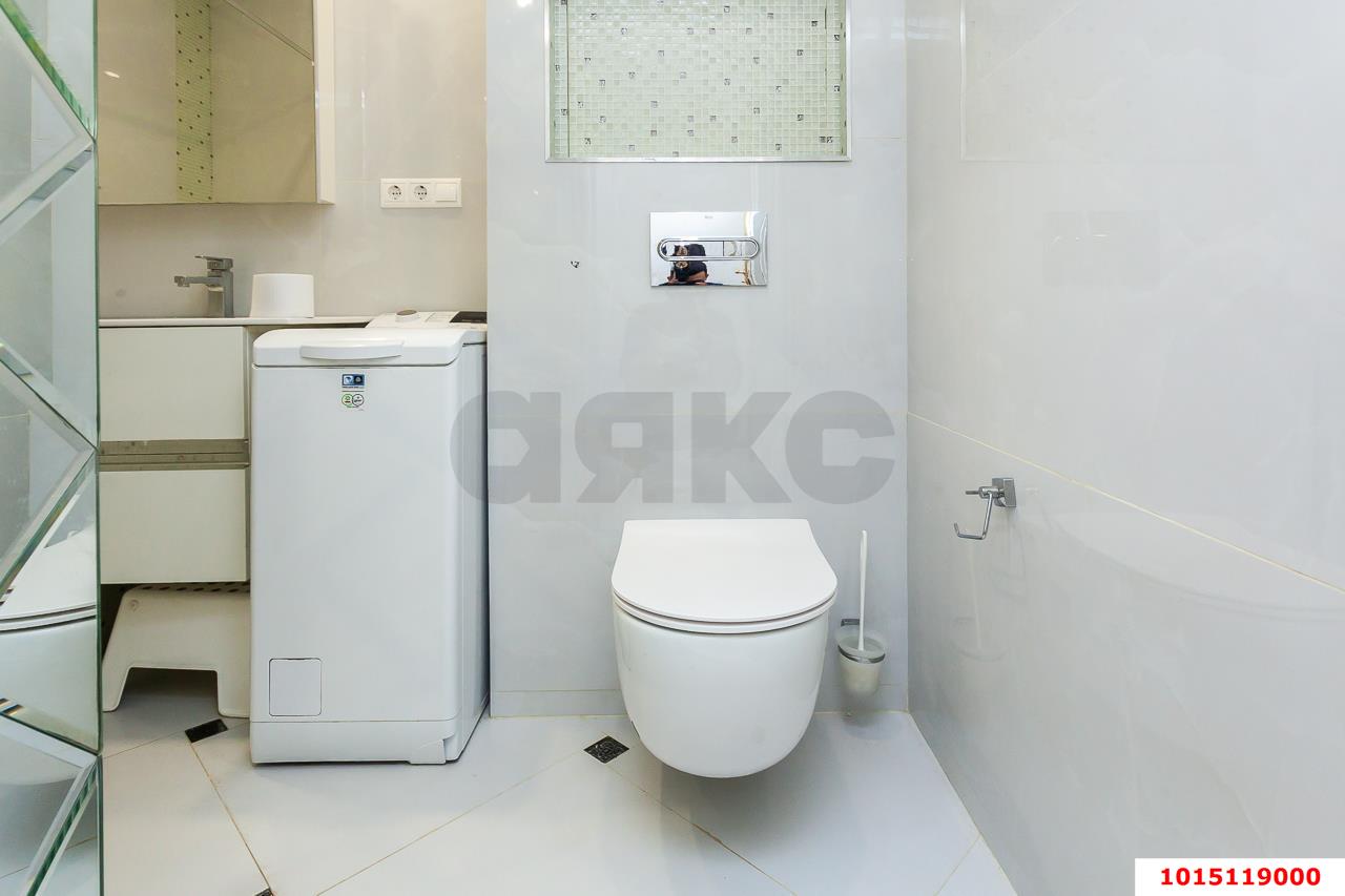 Фото №6: 3-комнатная квартира 80 м² - Краснодар, Военный городок № 109, ул. Кореновская, 61