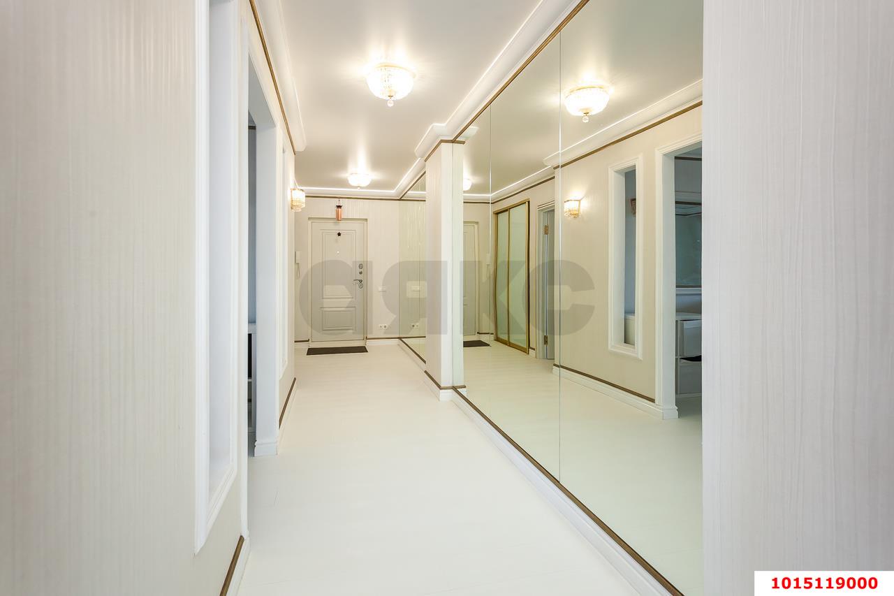 Фото №13: 3-комнатная квартира 80 м² - Краснодар, Прикубанский внутригородской округ, мкр. Военный городок № 109, ул. Кореновская, 61