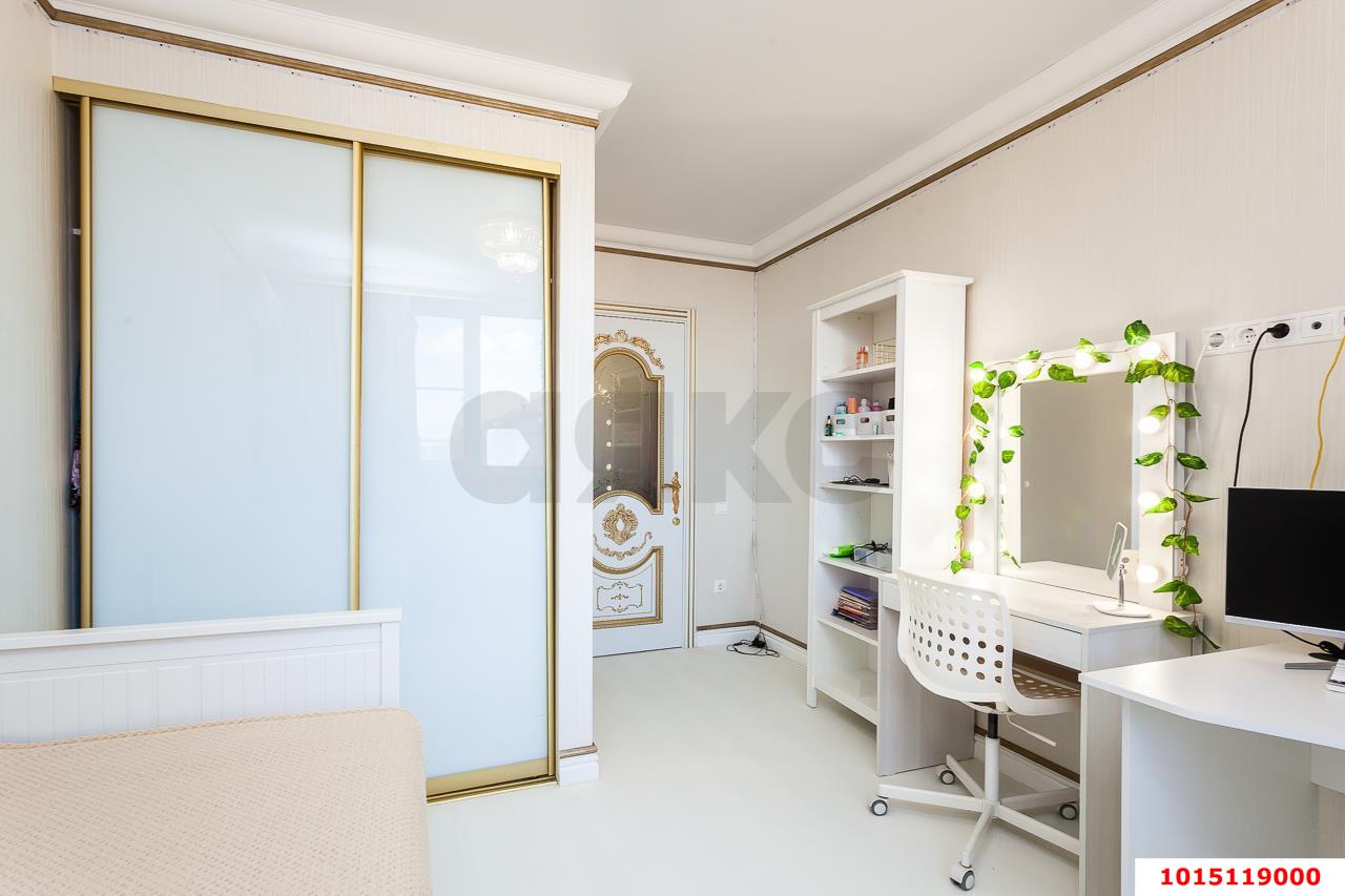 Фото №12: 3-комнатная квартира 80 м² - Краснодар, Прикубанский внутригородской округ, мкр. Военный городок № 109, ул. Кореновская, 61