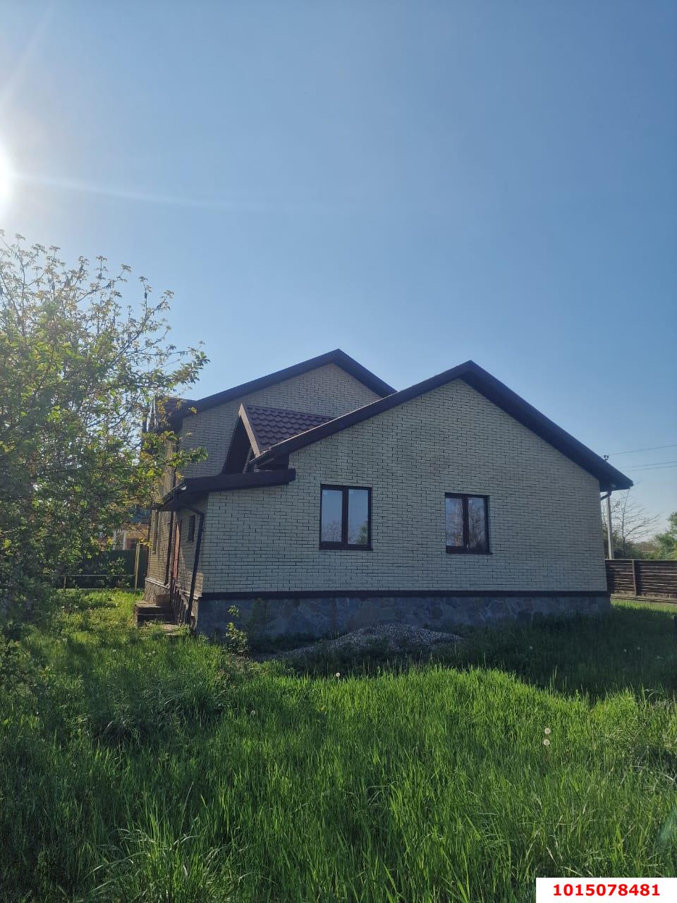 Фото №1: Дом 146 м² + 21 сот. - Екатериновский, ул. Солнечная, 1